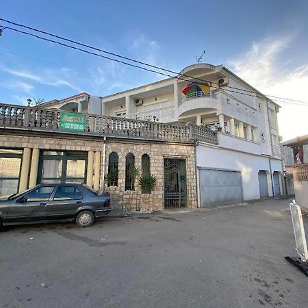 Guest House Nuhii Ulcinj Buitenkant foto