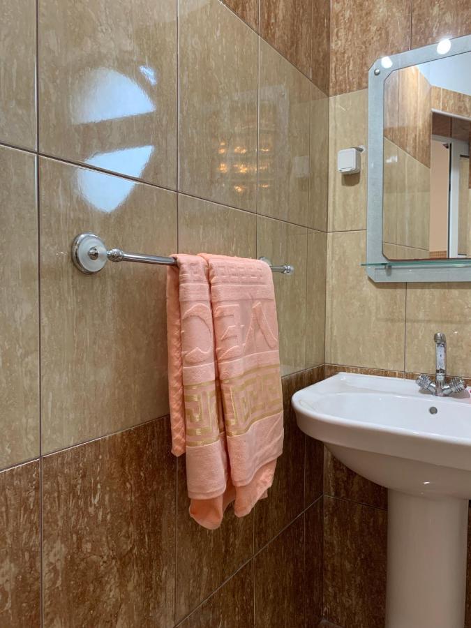 Guest House Nuhii Ulcinj Buitenkant foto