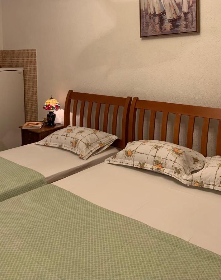 Guest House Nuhii Ulcinj Buitenkant foto